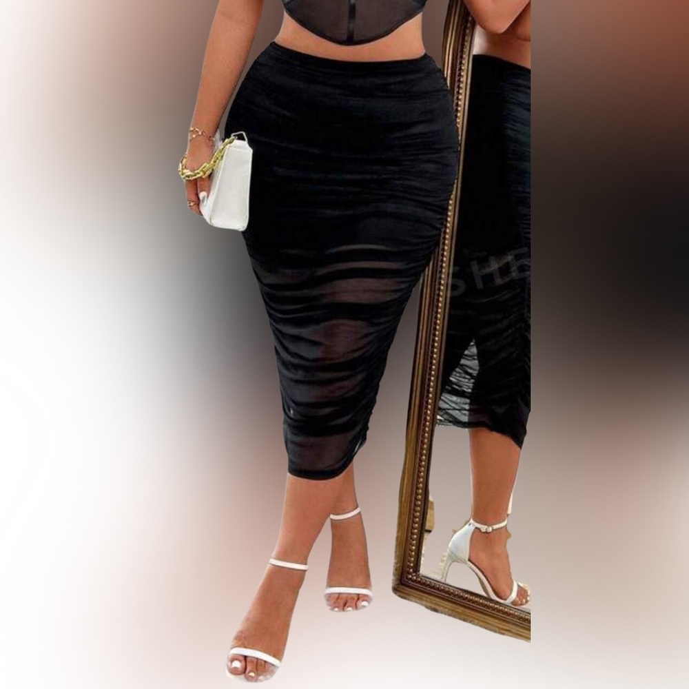 Sheer, ruched skirt